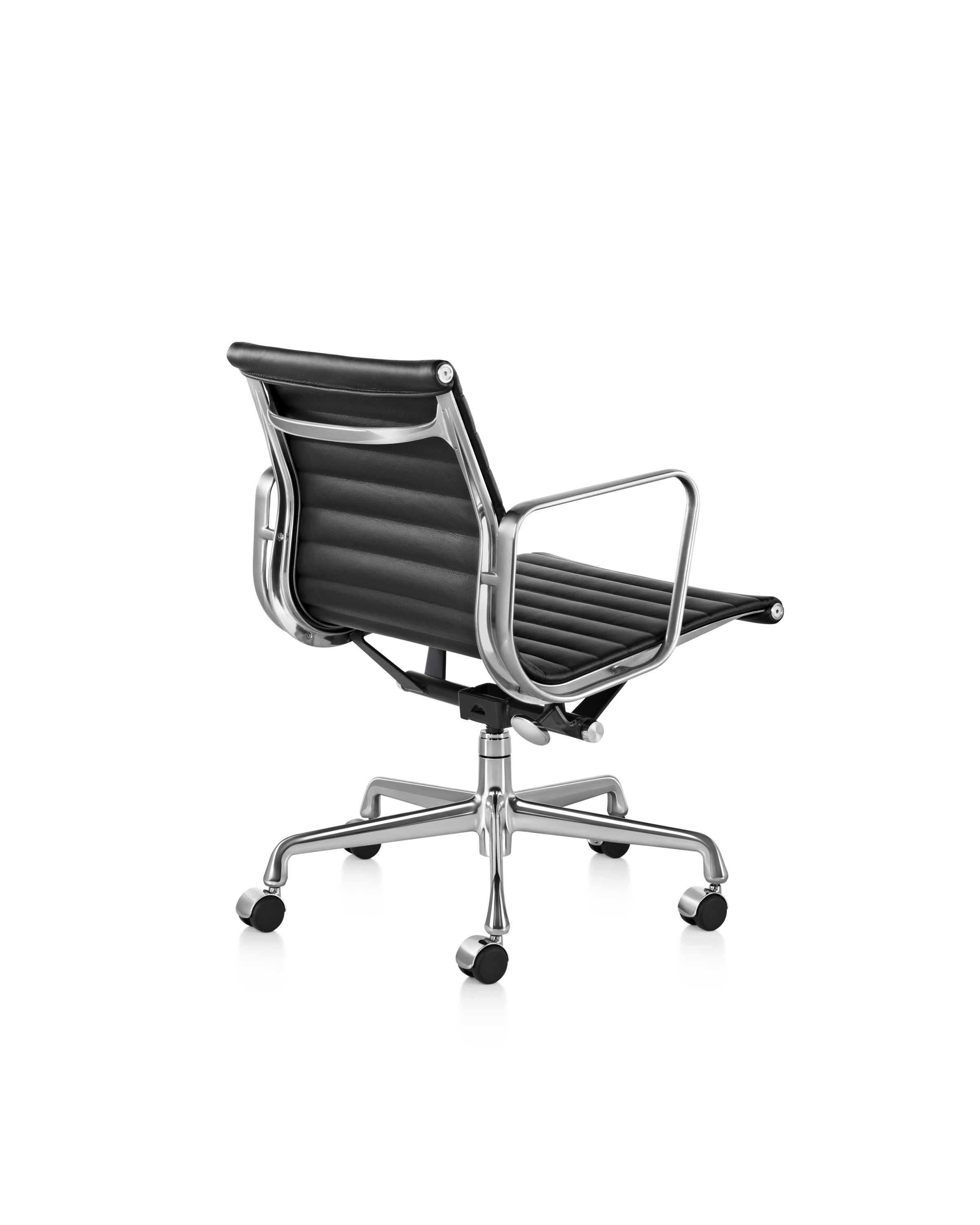 办公椅|现代真皮中班椅|办公家具|登录入口家具|伊姆斯中班椅